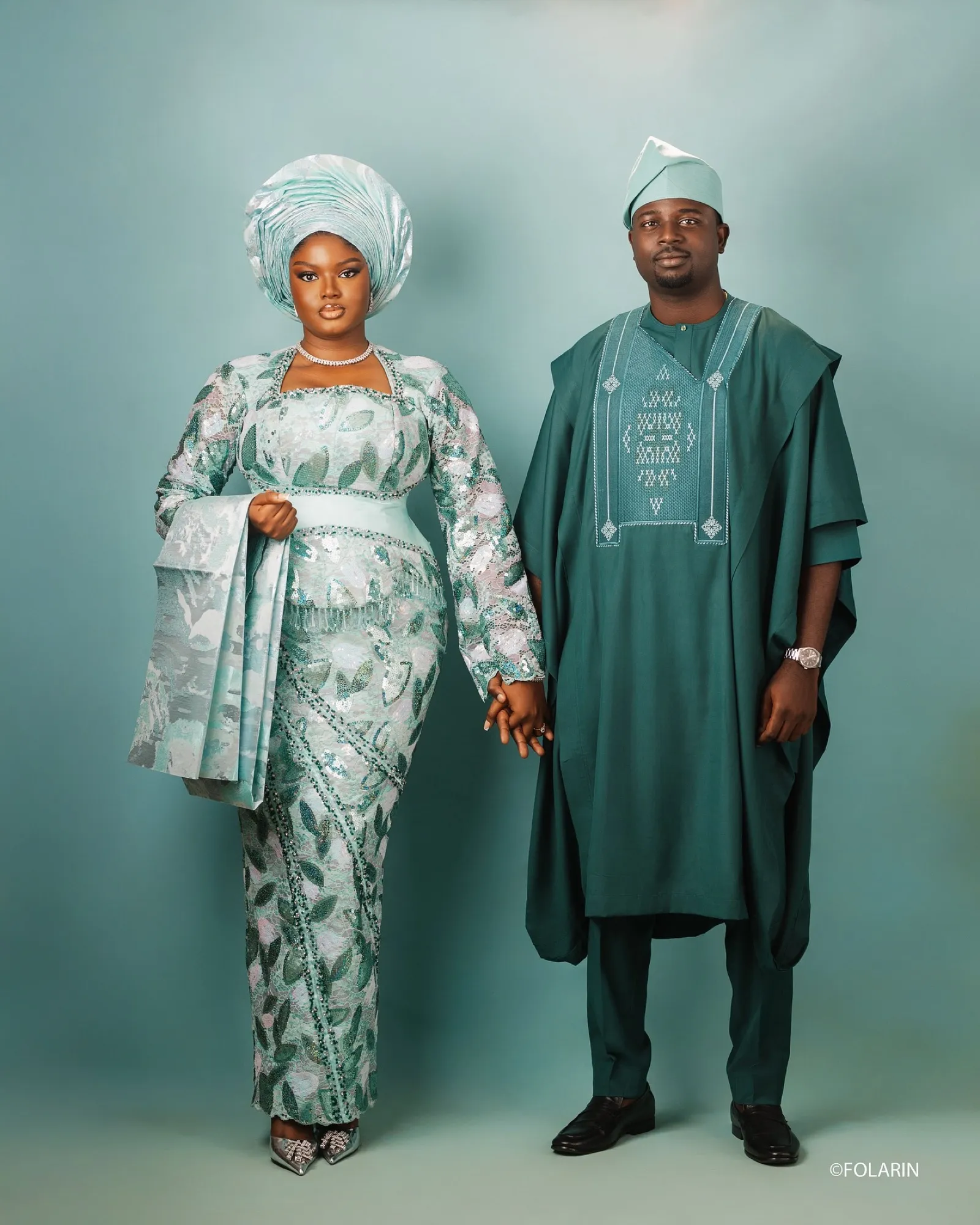 A traditional wedding on Thursday and a white wedding on Friday, with two outfit changes and a lot of asoebi.
